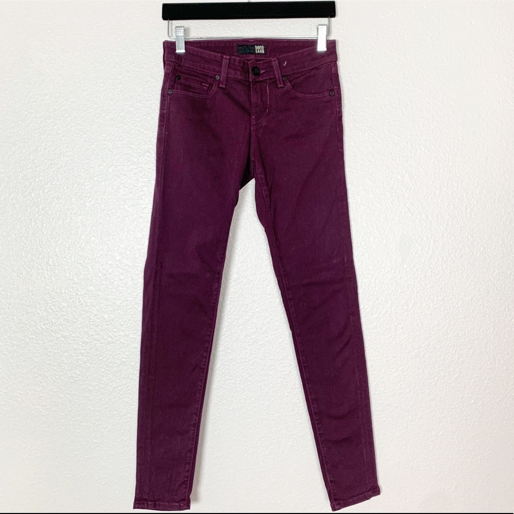 David Kahn | plum skinny jeans